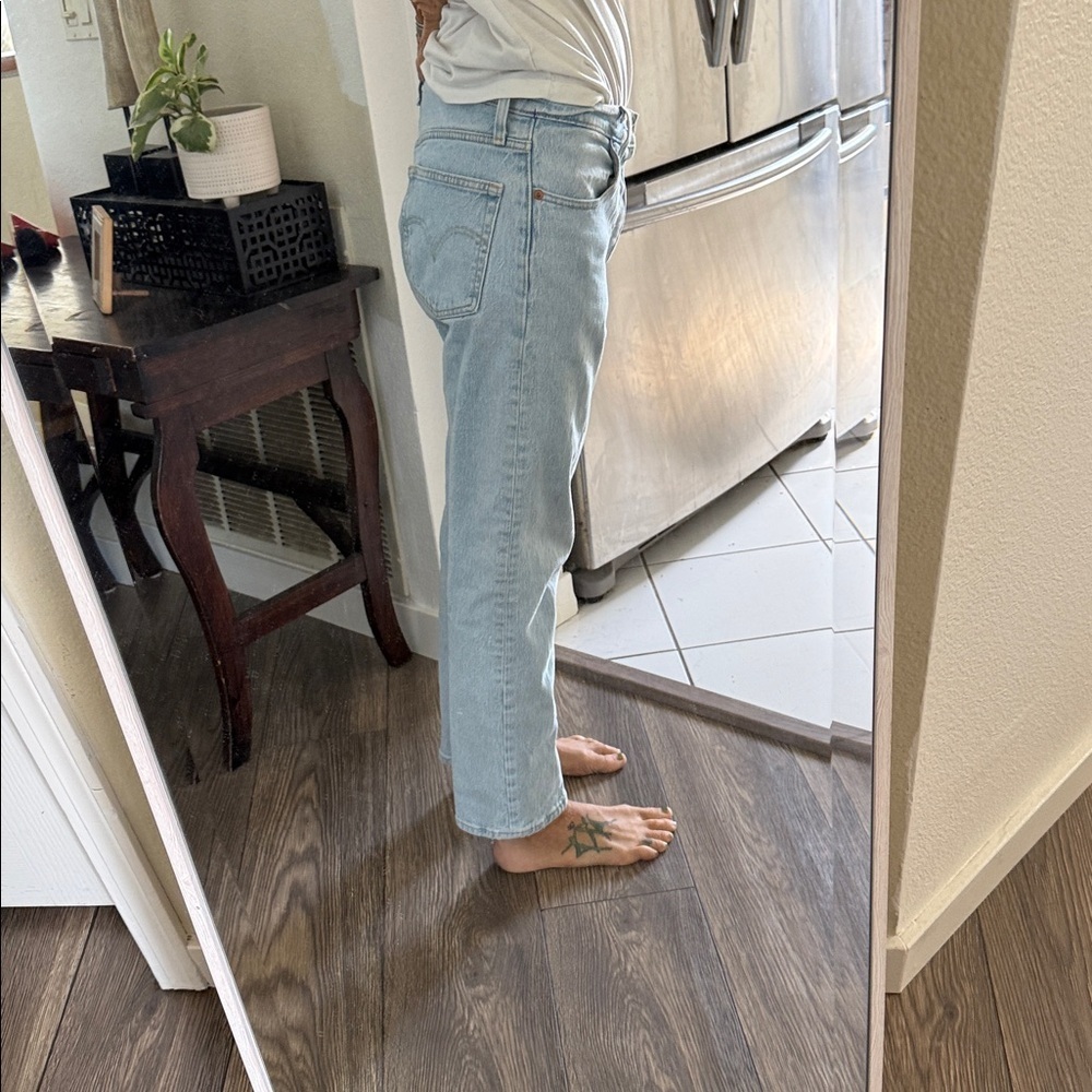 Vintage faded light blue Classic 501 Jeans size 28 - Picture 4 of 14
